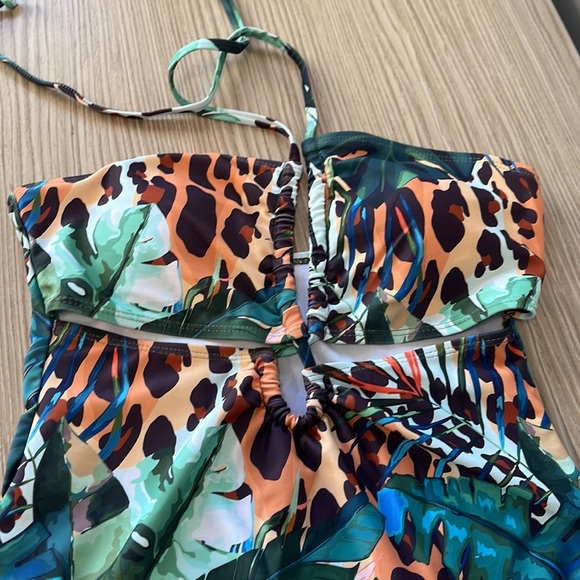 Shein M Tropical / Leopard Print Cut Out Waist Halter One Piece Swimsuit NWT - Picture 8 of 11